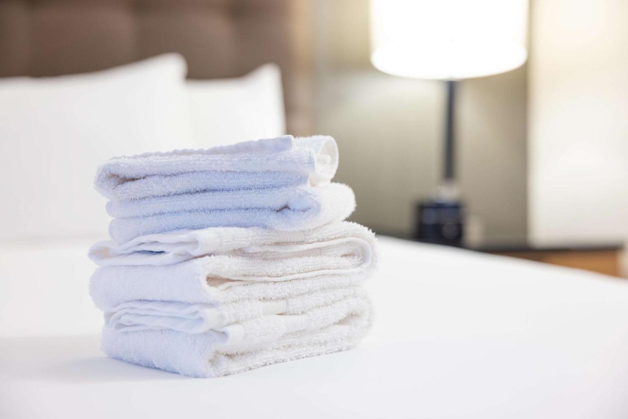 Drury Inn & Suites Colorado Springs Near The Air Force Academy Esterno foto